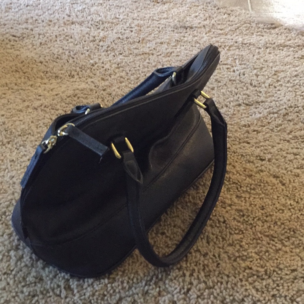 Black Purse